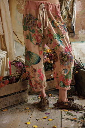 Magnolia Pearl Appliqué La Jolla Joggers Pant 913