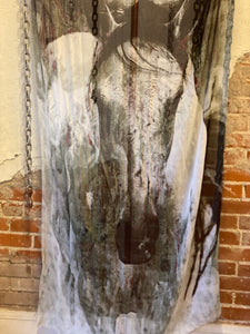 Mighty Horse Tissue Scarf