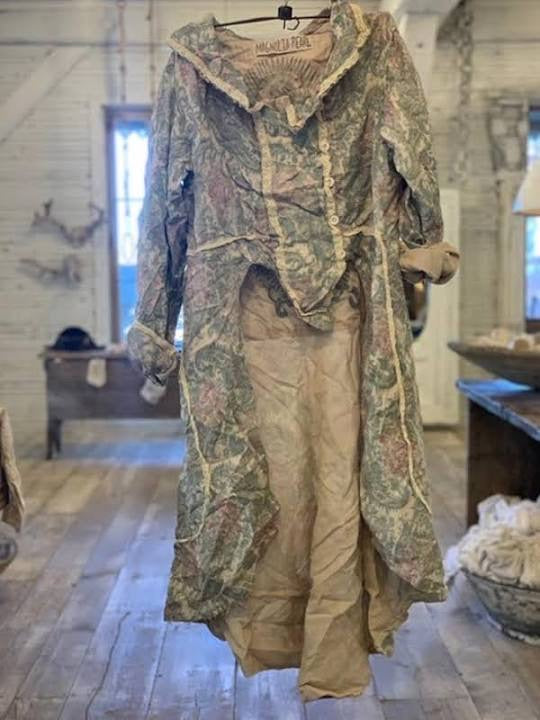 Magnolia Pearl Cotton Silk and Twill Floral Lyudmila Jacket