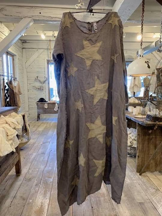 Magnolia Pearl European Linen Cassie Star Appliqué Dress