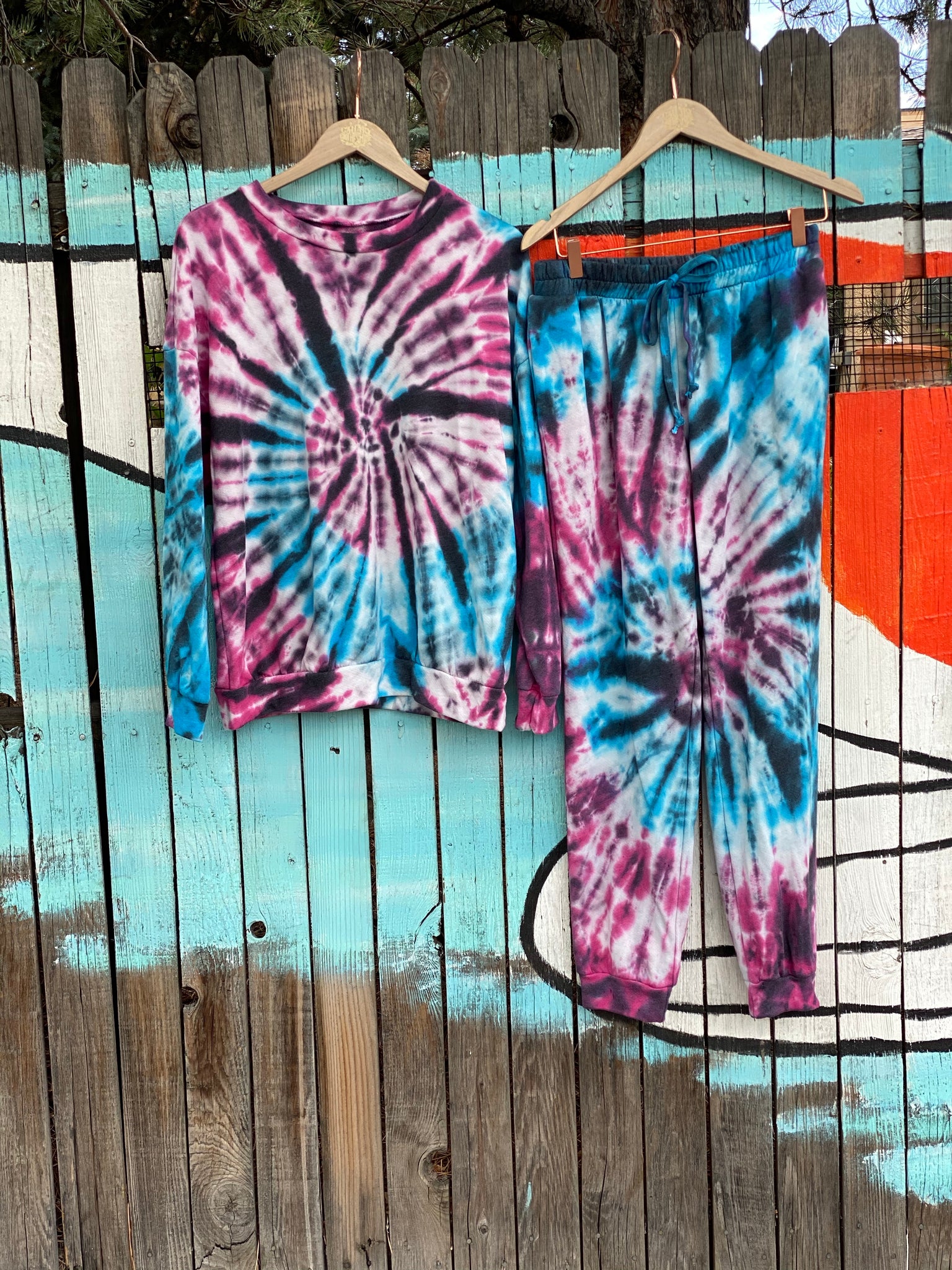 Trippy Hippie Set