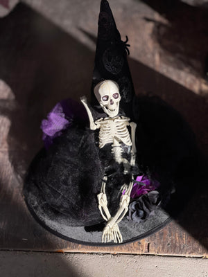 Queen of Witches Topper