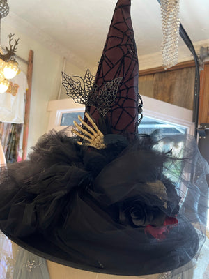 Queen of Witches Topper